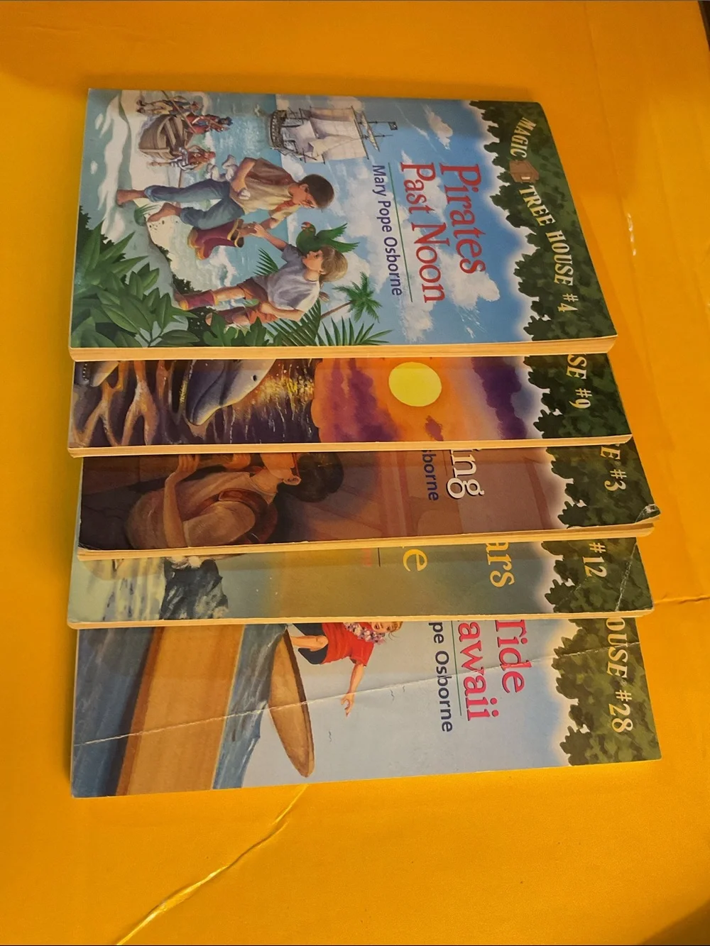 Magic Tree House 📚set Pirates, Polar Bears, Dolphins, Mummies, High Tide Hawaii